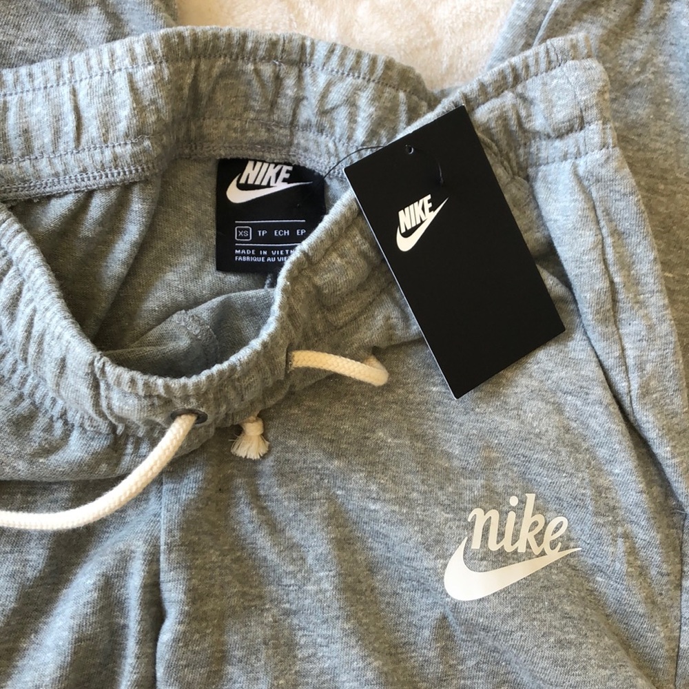 ✨SOLD✨ BNWT NIKE Joggers!